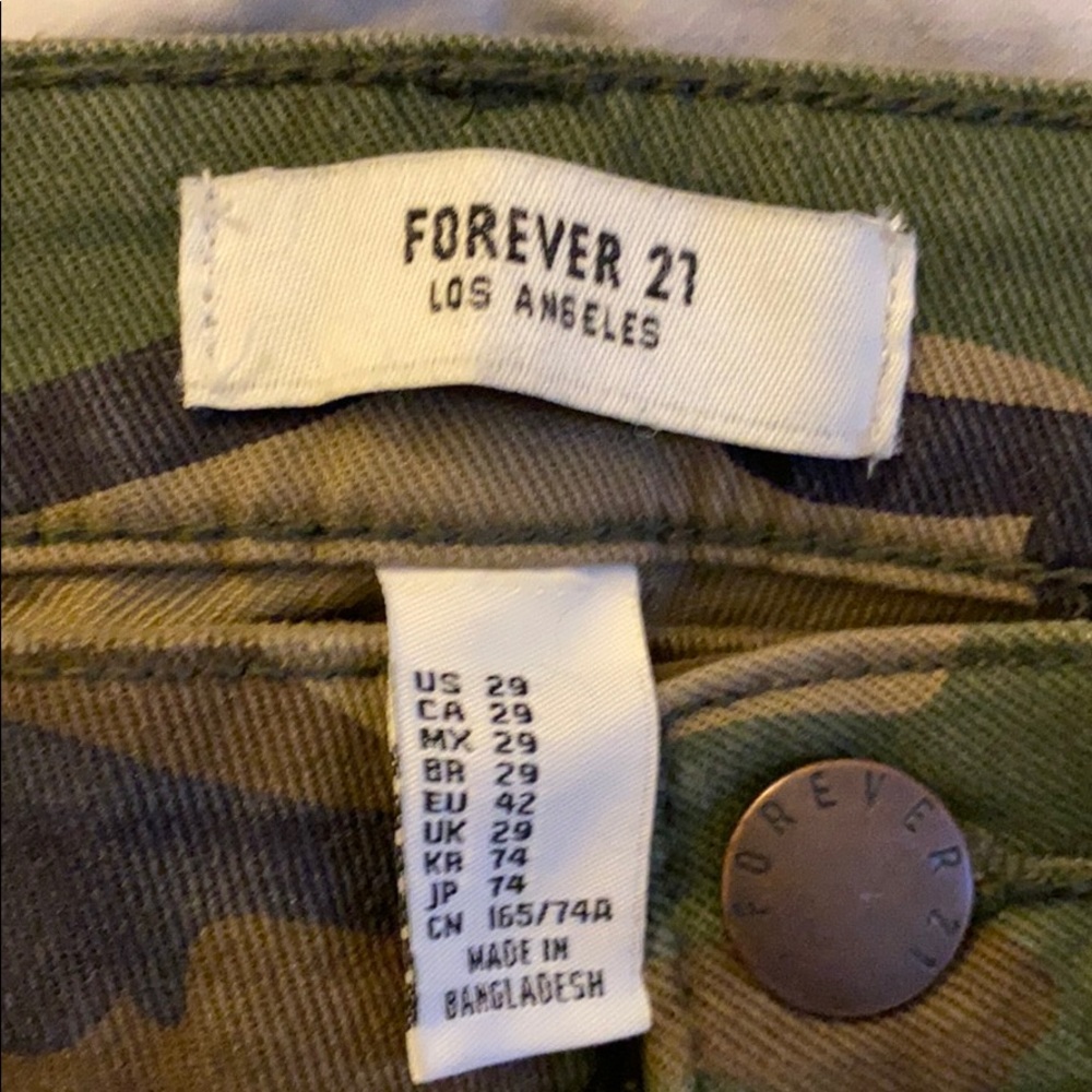 Pants - Picture 4 of 5